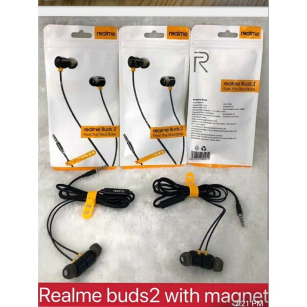 Realme earphone
